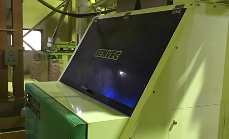 Foreign substance removal device